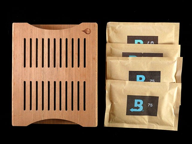 Boveda Wooden 4 Pack Holder Humidity Packs - 2
